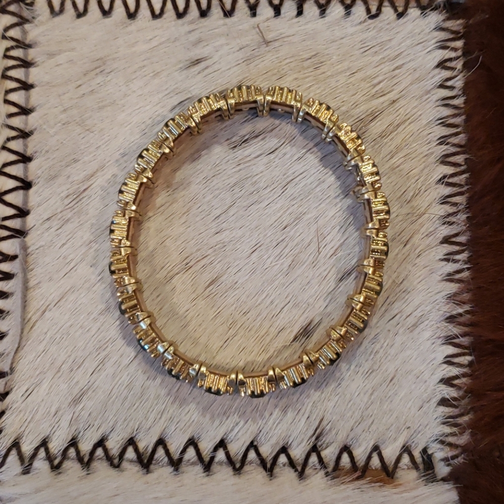 lia sophia gem bracelet!